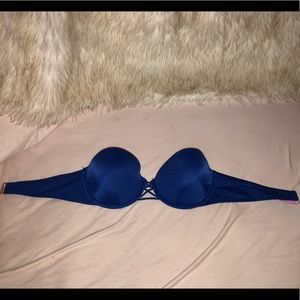 Swim suit top